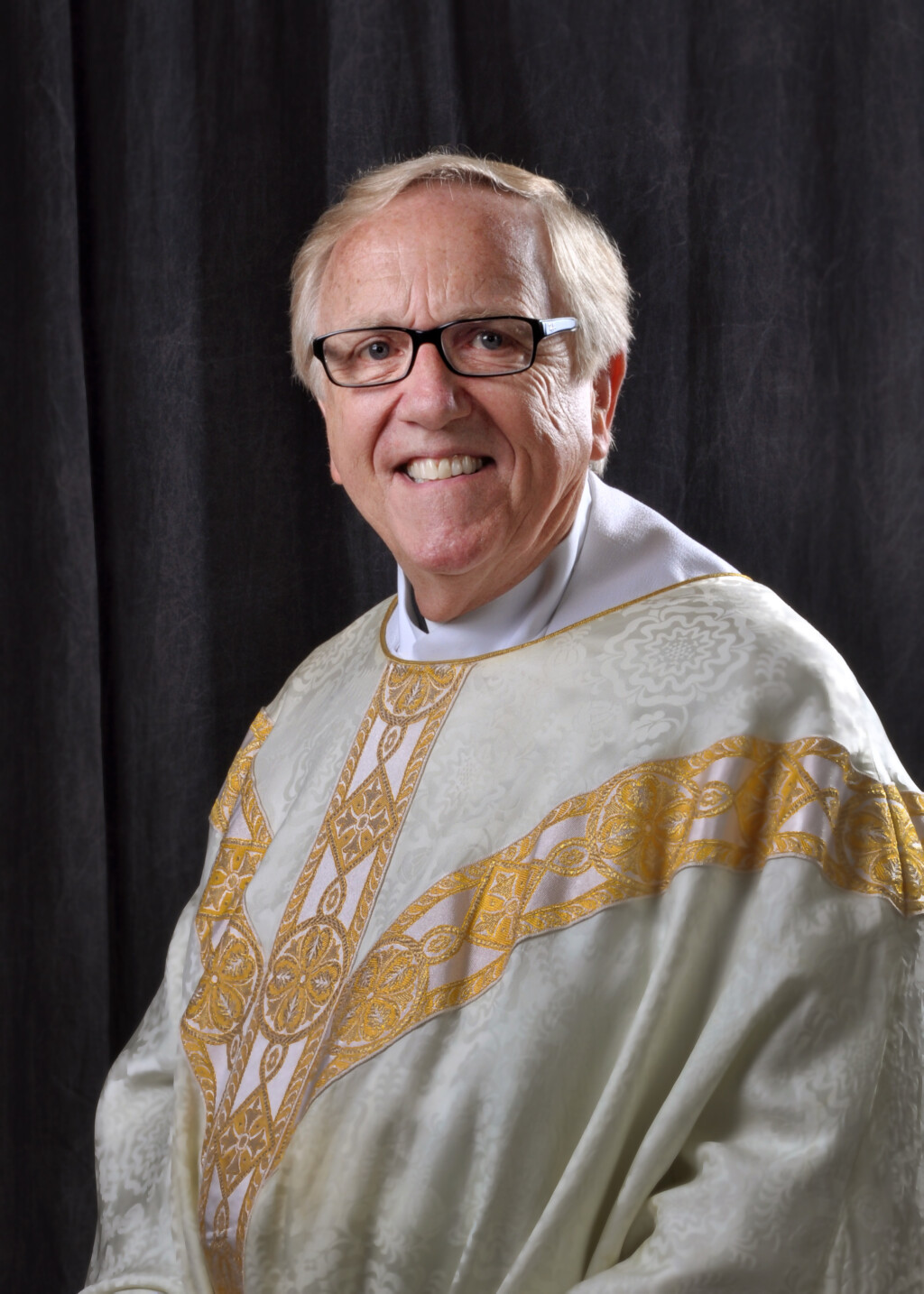 father-dan-hale